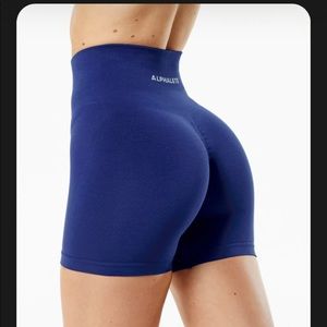 Alphalete Amplify 4.5” Shorts